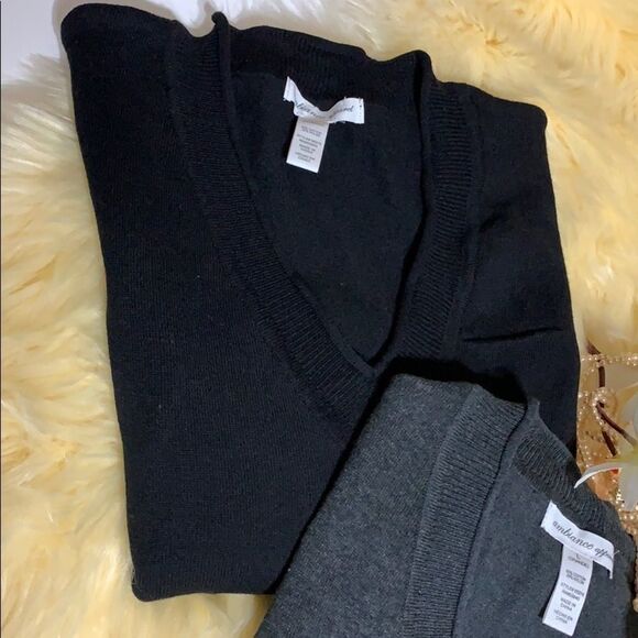 LOT of 2 Ambience Apparel Woman's Blouses - Picture 6 of 6